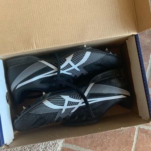 Women’s Track Spikes